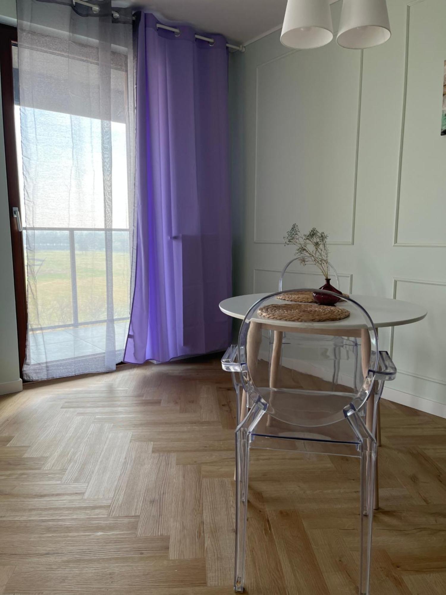Airport Wyscigi - City And Green View With Underground Garage Leilighet Warszawa